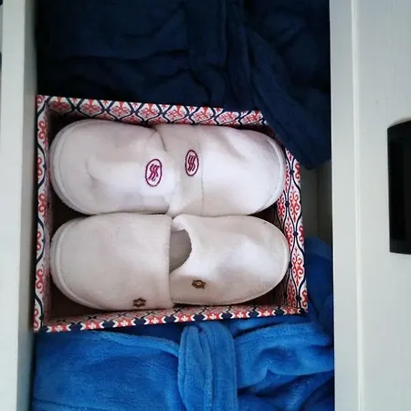 Alloggio in famiglia Dendolili *